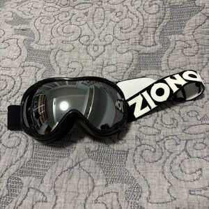ZIONOR Snowboard Ski Goggles - Silver Mirrored Lens w/Black Frame UV Protection